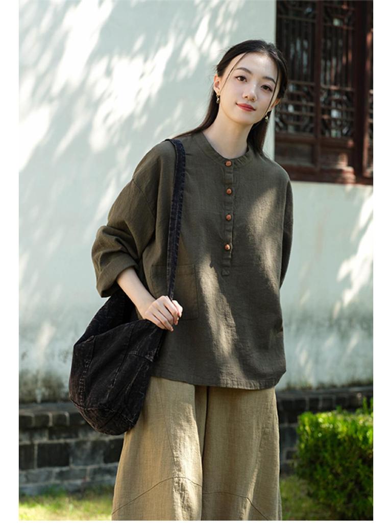 Spring/Autumn New Chinese Style Cotton Linen Women's Stand Collar Pullover Long Sleeve Shirt - Retro, Literary, and National Style Temperament.