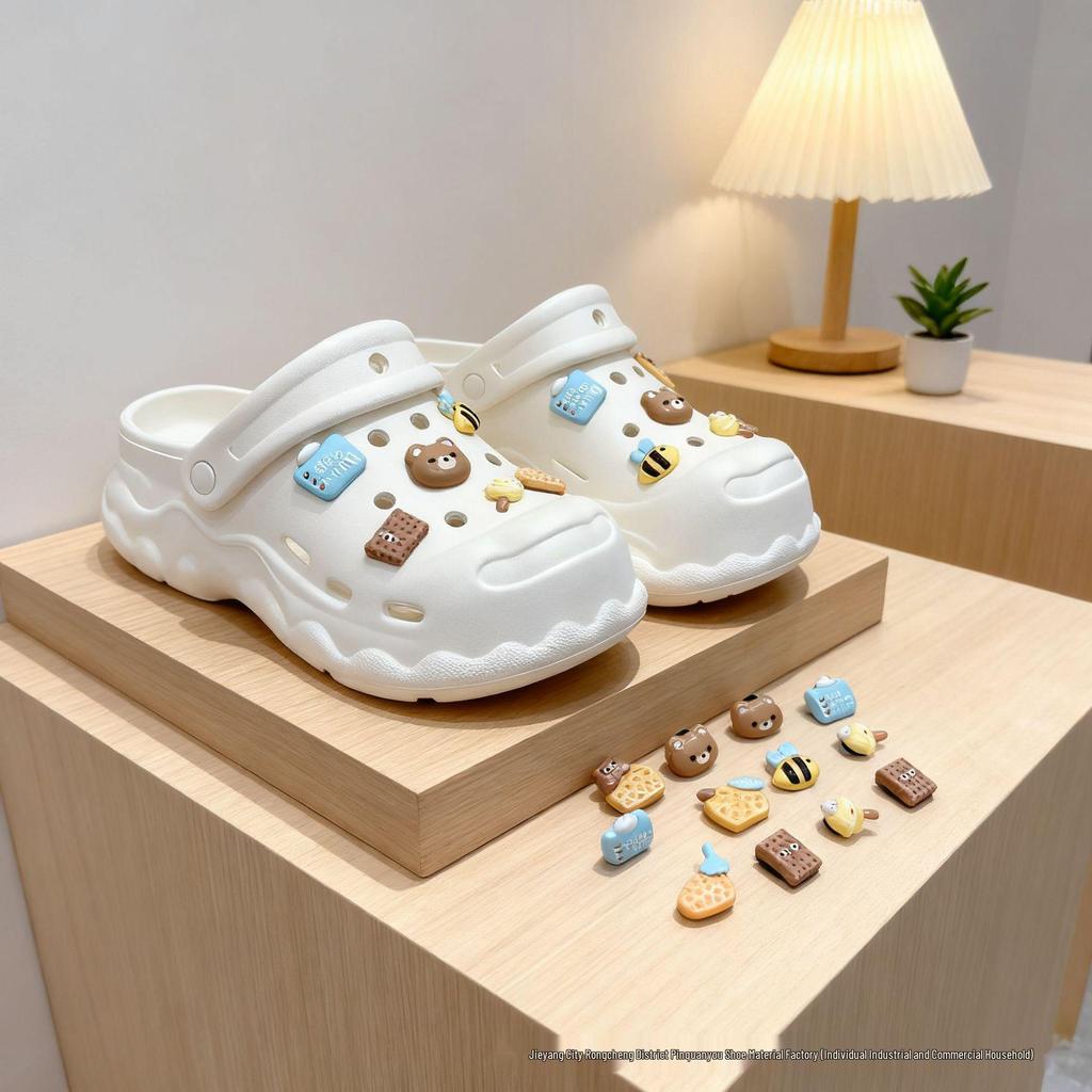 Cute Cartoon Resin Bear Shoe Charms for Crocs