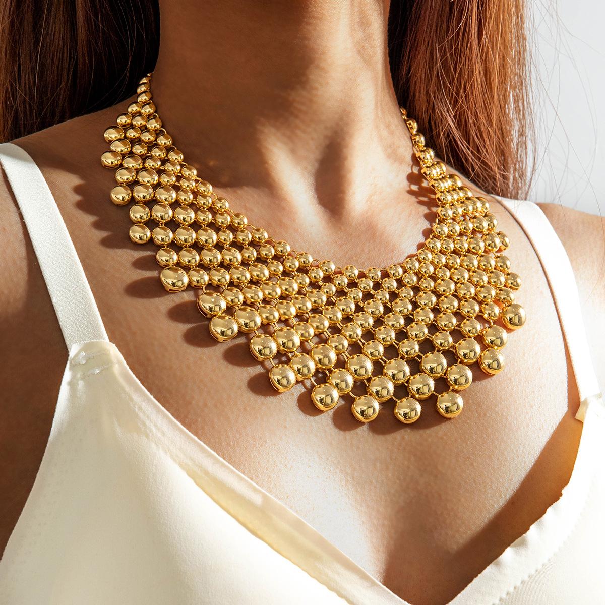 

Модный темпераментный металлический широкий гладкий кольцевой чокер в стиле sweet cool геометрического дизайна