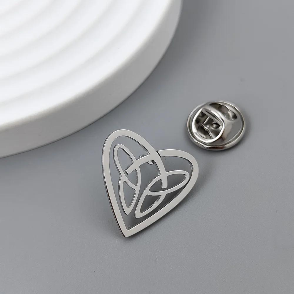 

Stainless Steel Love Heart Celtic Knot Brooch Men s Shirt Suit Pins Gold Plated Butterfly Buckle Brooches Jewelry Accessories срібний