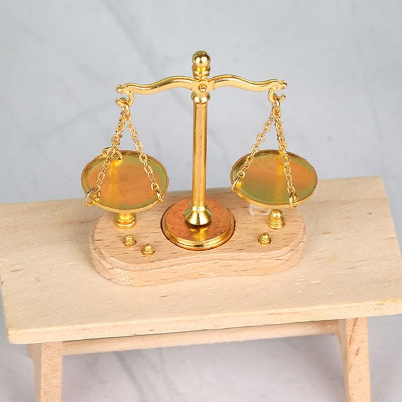 Educational Miniature Scale Toy for 1/12 Scale Doll House Antique Balance Scale Model Figure for Kids Pretend Play Game