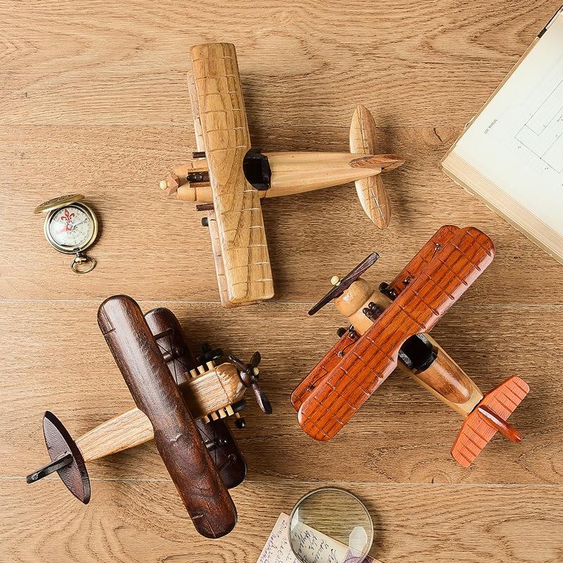 Modellino di Aereo Retro in Legno Fatto a Mano Vintage Decorazione da Scrivania Creativa Ornamenti Artigianali in Legno Unici per Interni Casa Ufficio