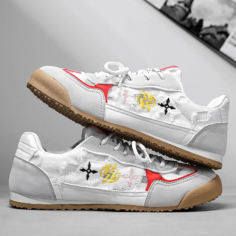 

Original Embroidered Men s Casual Sneakers Lace-up Flat Training Shoes For Man Fashion Versatile Summer Sneakers Man Skate Shoes 39