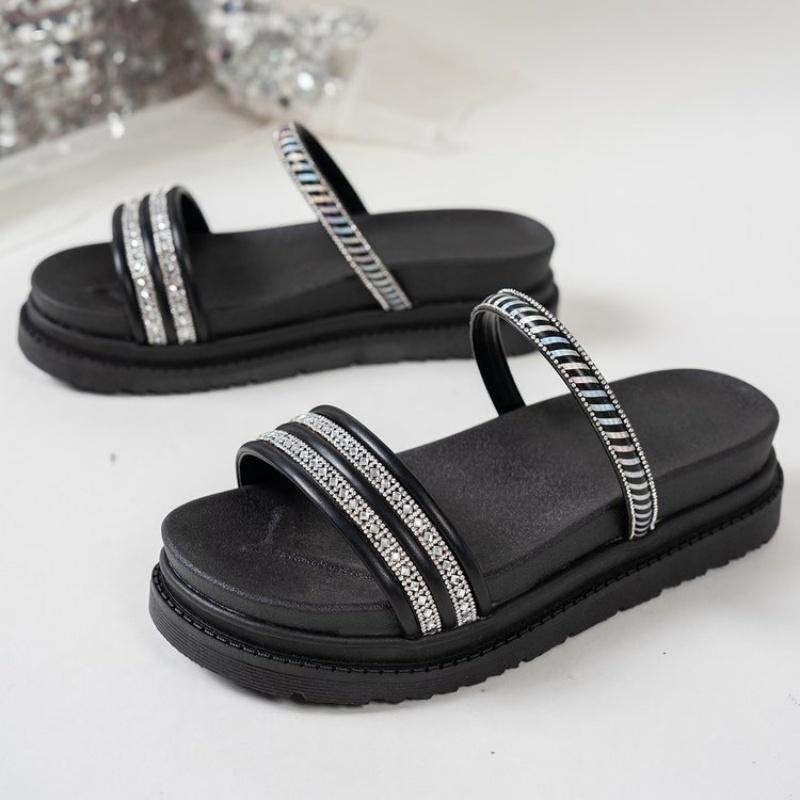 Fashion Fairy Wind Slippers Women Wear 2025 Summer New Style with a Skirt Thick Bottom Rhindiamonds Two Wear Beach Slippers Women
