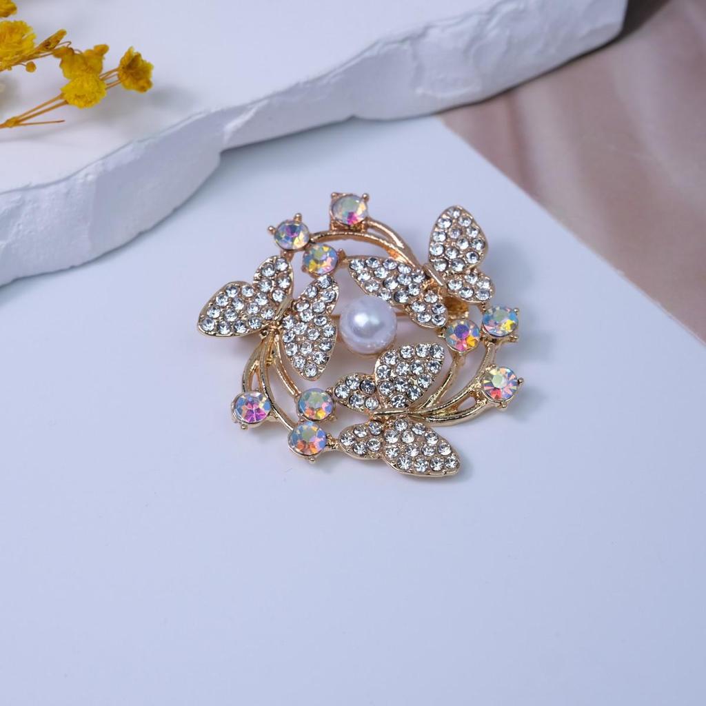 Chinese Butterfly Corsage Brooch: Elegant Women's Anti-exposure Pin - High-end, Versatile, and Stylish Accessory.