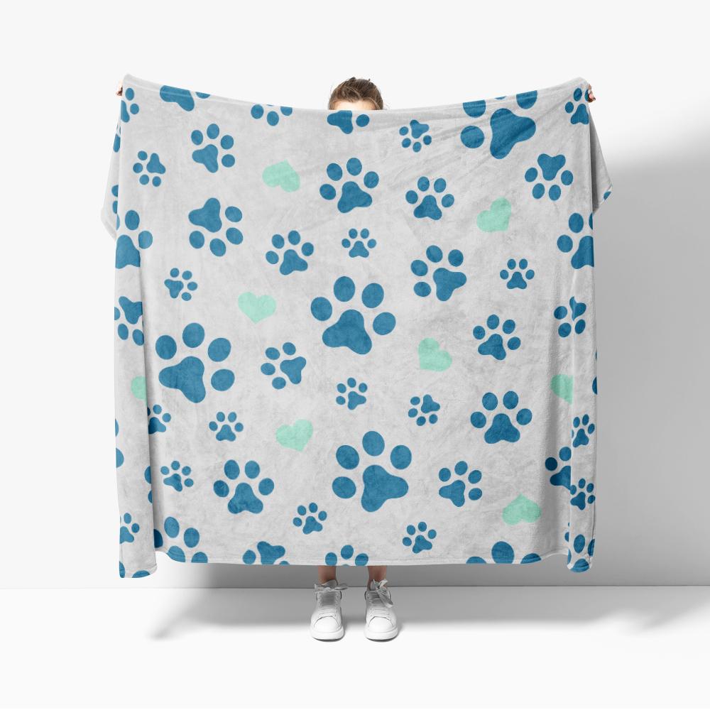 Ultra Soft Cozy Cat paw and heart pattern Fluffy Microfiber Knitted Throw Blanket Lightweight Blanket for Sofa Couch Bed
