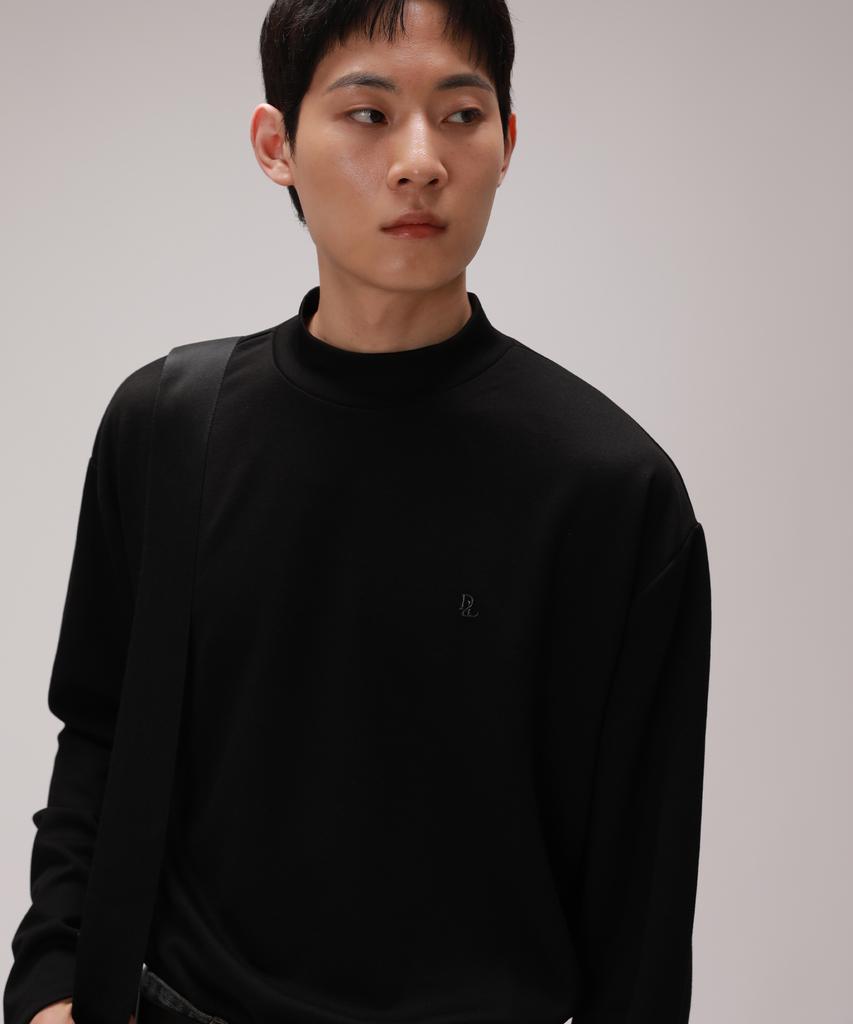Dibellobeu Essential Semi-Overfit Mock Neck Knit