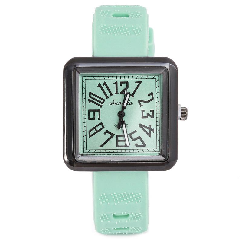 Digital Ladies Watch Square Fashion Silicone Strap Student Quartz Watch Women'S Simple Casual Watch