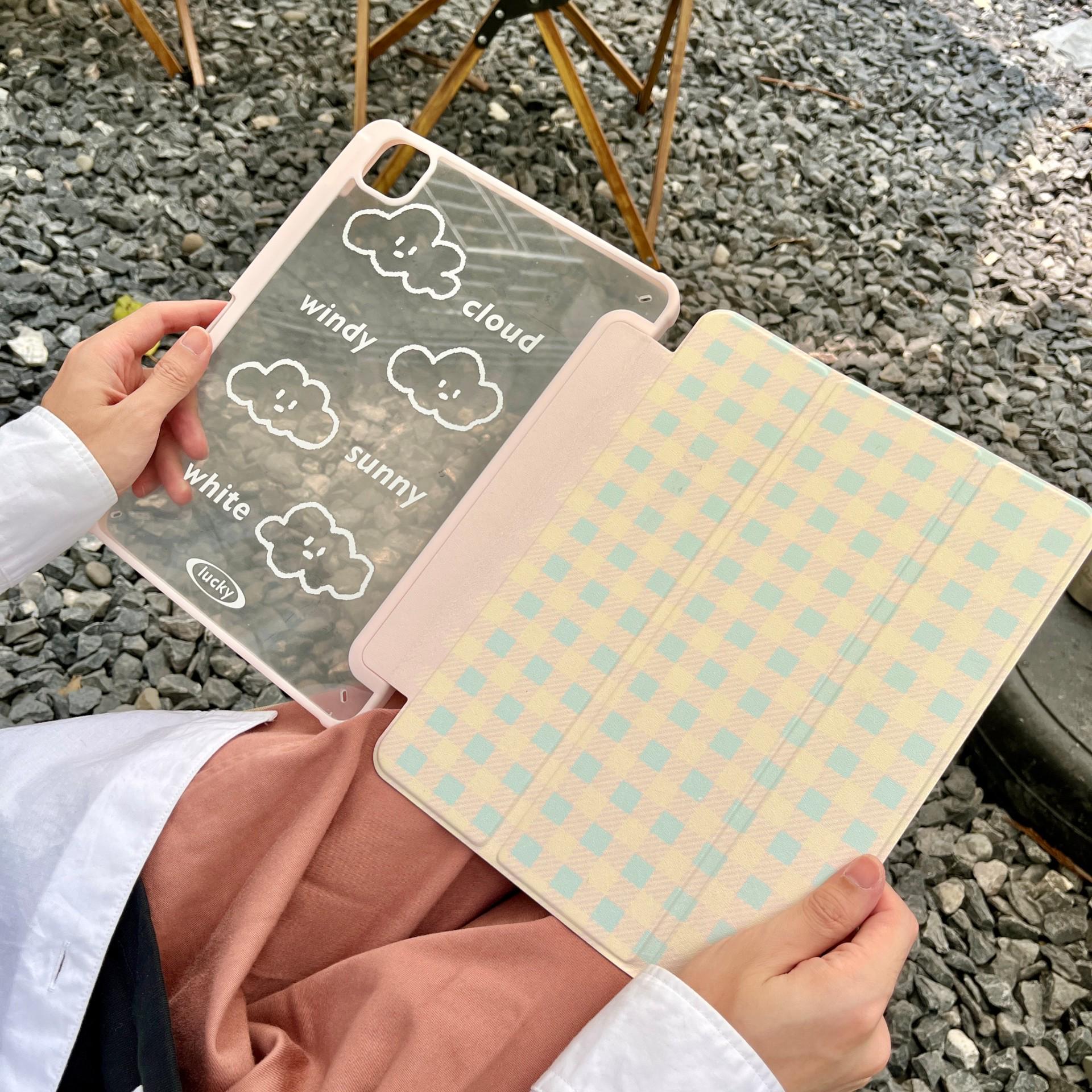 

Triple-Fold Cloud Design Case for iPad Mini 6 and iPad Pro (2021, 2025) iPad mini 6/7 Gen (8.3 inches)