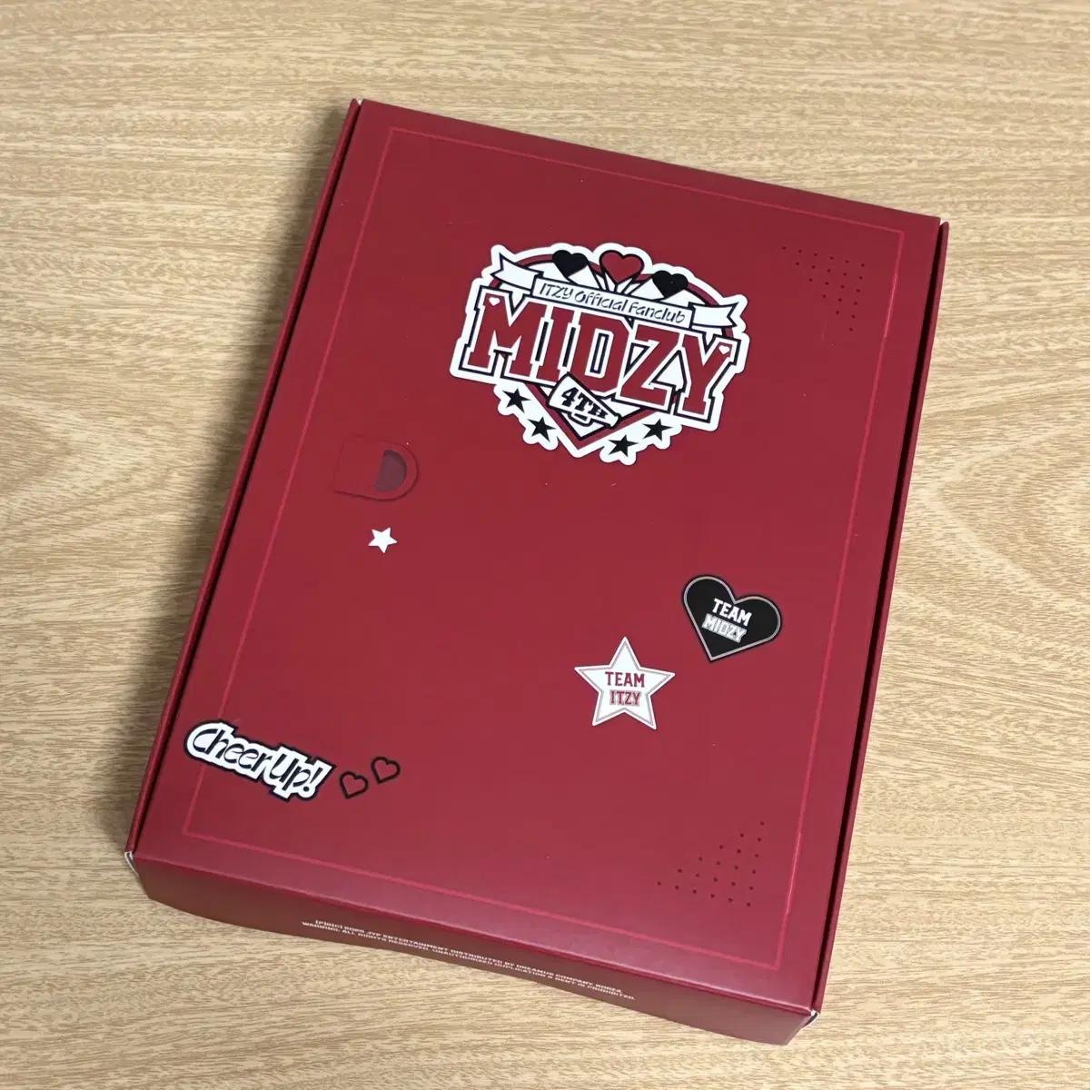 

Yui Itzy Фан-клуб Trust 4-й сезон Официальный набор