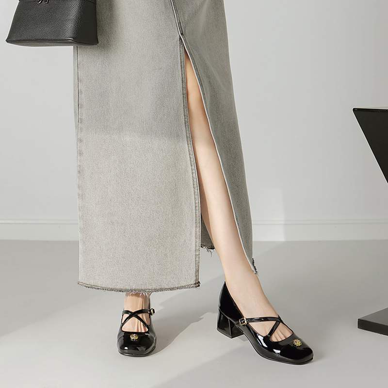 Krazing Pot Sheepskin Square Toe Med Heels Autumn Summer Shoes Metal Flowers Women Mary Janes Fashion Pumps