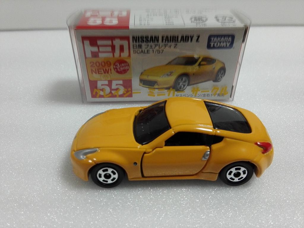 Out of Print Tomica No. 55 Nissan Fairlady Z YE Crazy Miniature Car Circle with Case