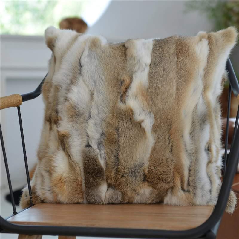 Cuscino in Pelo di Volpe e Coniglio 2023: Morbido Cuscino Peluche per Divano, Comodino o Auto