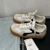 Retro women's new flat-bottomed student women's shoes lightweight sports shoes casual board shoes little white shoes