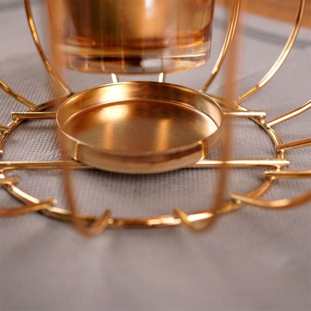 Gold metal candle lantern 21.5 cm