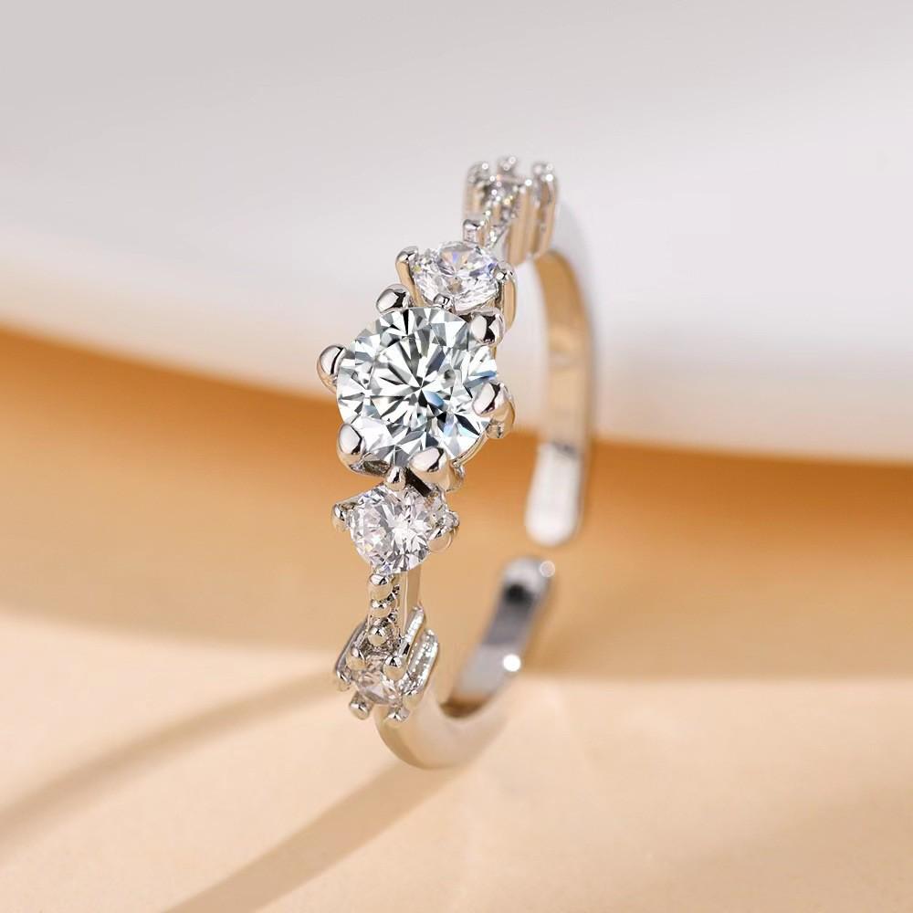 TikTok Influencer Inspired Moissanite Six-Prong Wedding Ring for Women - One Carat Jewelry