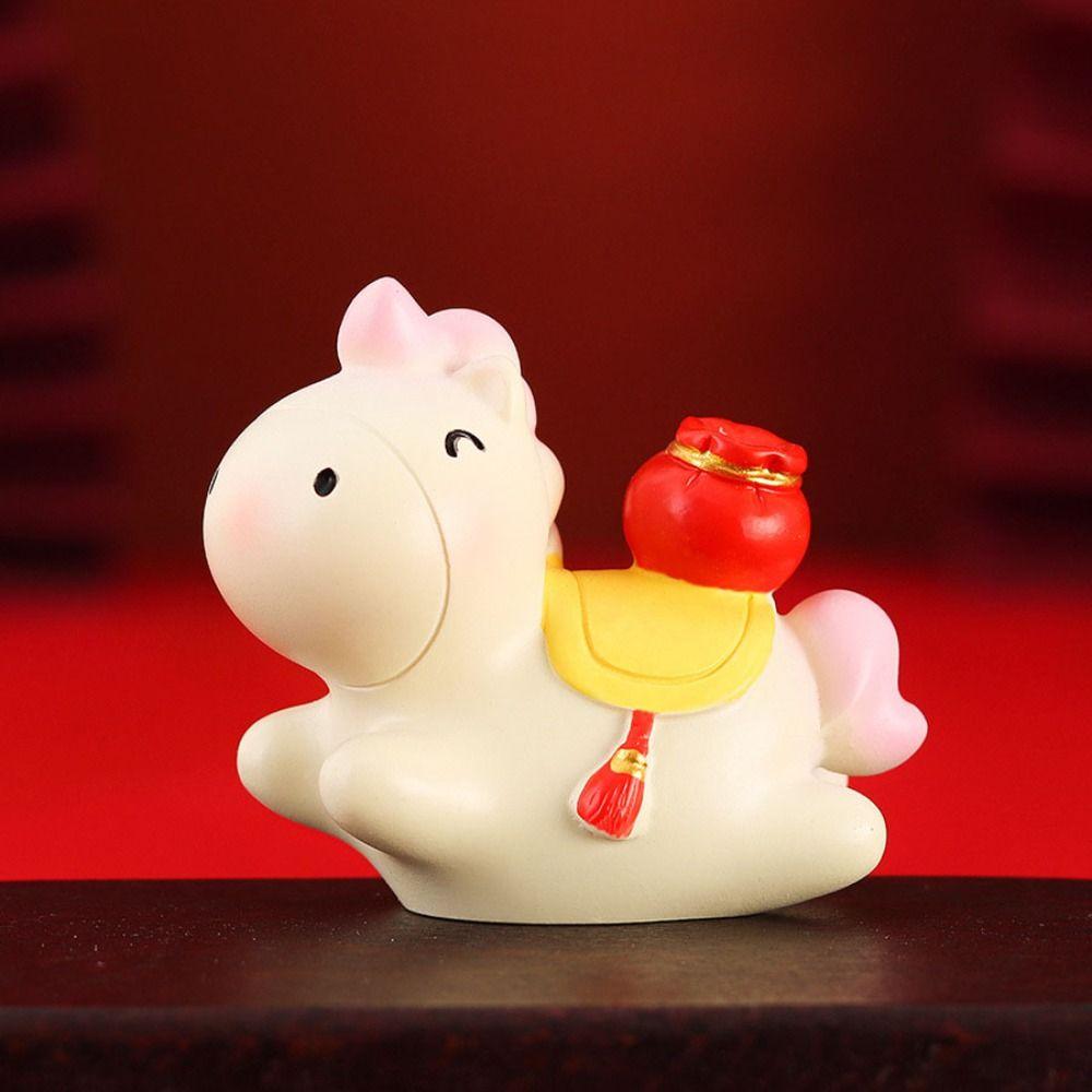 Resin Horse Figurine Chinese Style Zodiac Ornaments Vivid New Year Mascot Miniature  Office