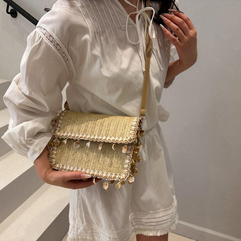 Bag Women's New High-end Texture Temperament Design Sense Shoulder Messenger Bag Personalized Seaside Vacation Bag