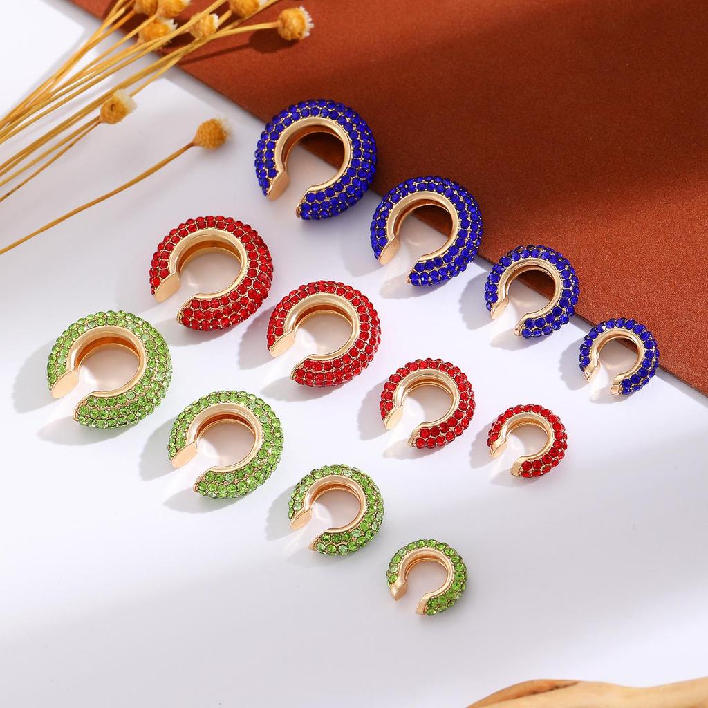 Retro Fashion C-Shaped Bling Ear Clips with Colored Diamonds - Trendy No-Pierce Earrings