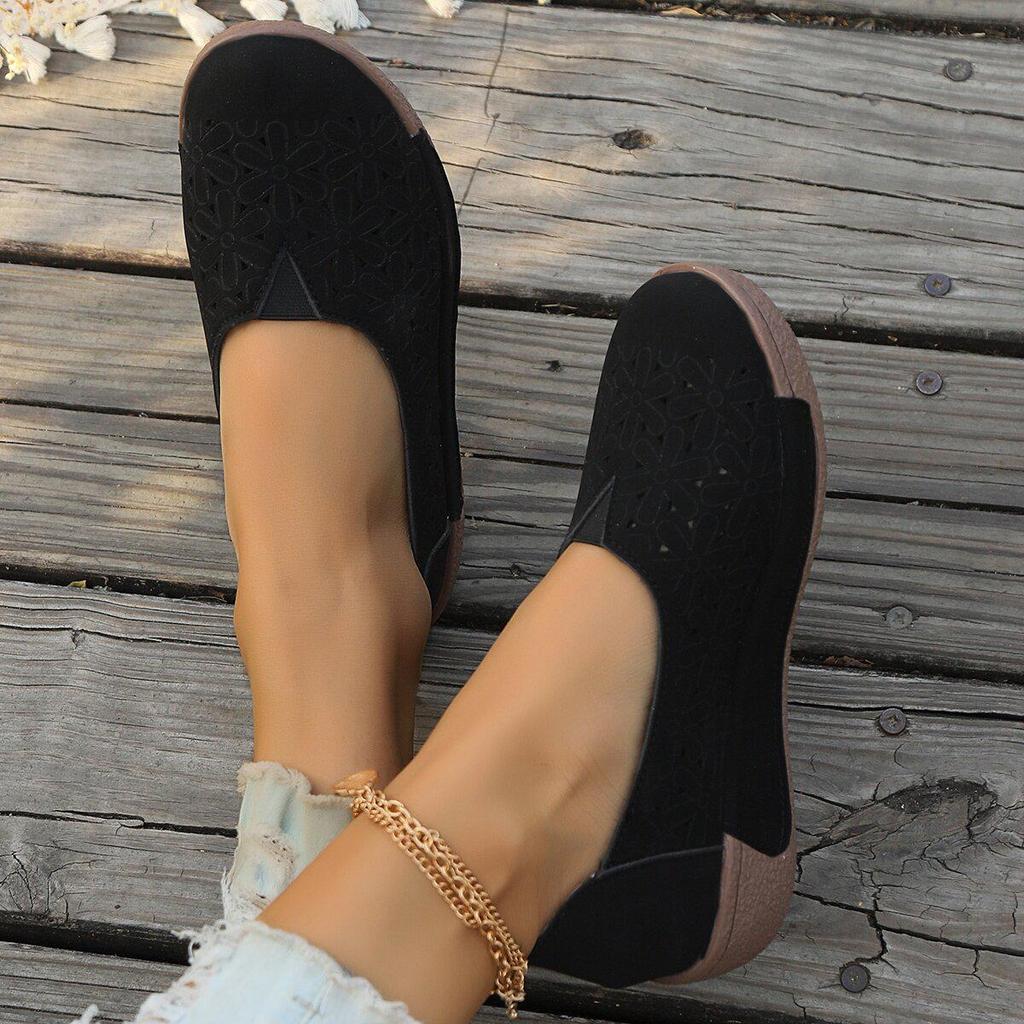 Women's Plus Size Flat Round Toe Casual Shoes - Spring/Summer 2025 European & American Style with Hollow Design