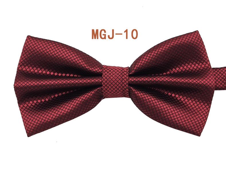 Pajarita de Doble Capa Negra Lisa para Hombre - Cuadrícula Cubo Británica, 27 Colores Disponibles para Eventos Formales y Bodas.