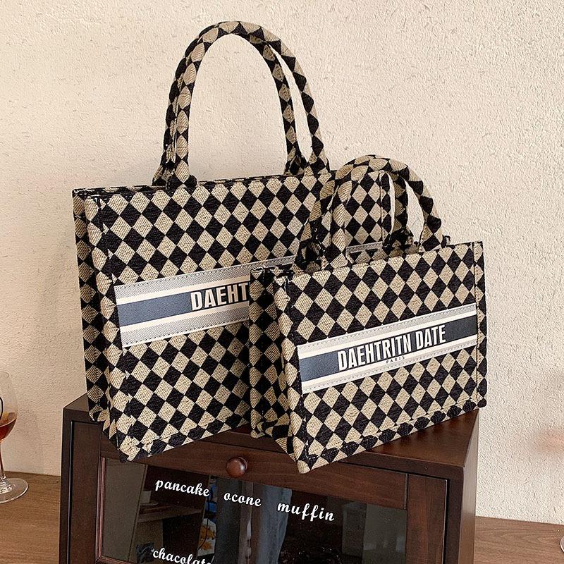 Fashion Portable Tote Bag, New Shoulder Underarm Bag, Women's Large-capacity Commuter Bag