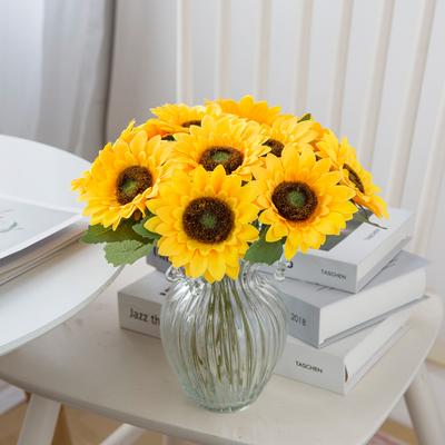 Decorazioni per la casa – Ghirlande e fiori artificiali