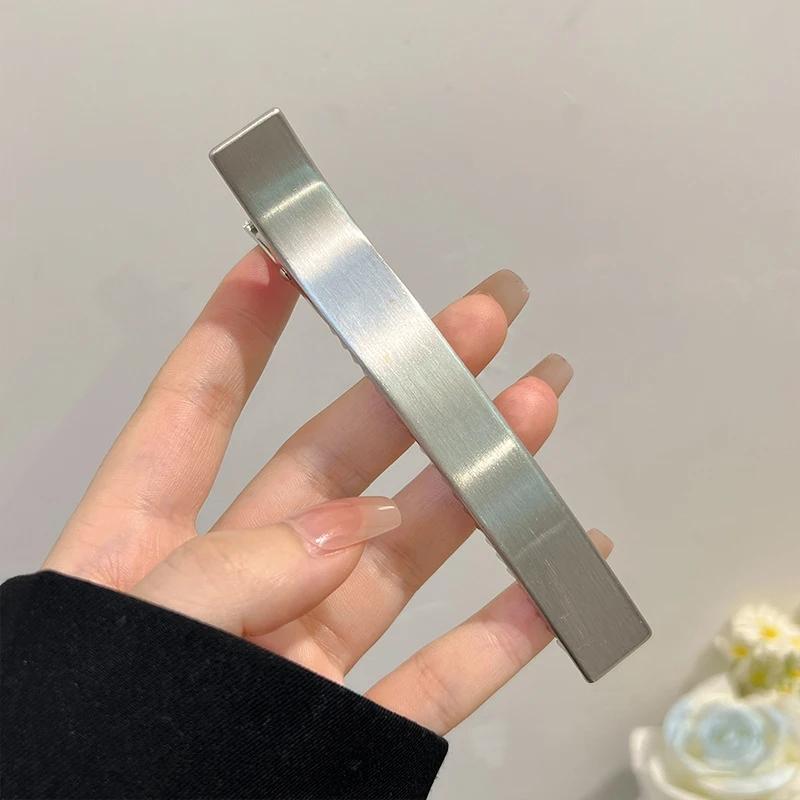 Korean Fashion Accessories Women Elegant Hair Clips Barrettes for Girls Metal Hair Claws Hairpin Bangs Duckbill Clip Ponytail