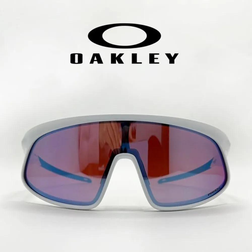 

Resolve OO9484-0849 (9484D-08) Prism Snow Sapphire Goggle-style Sunglasses doesn t exist