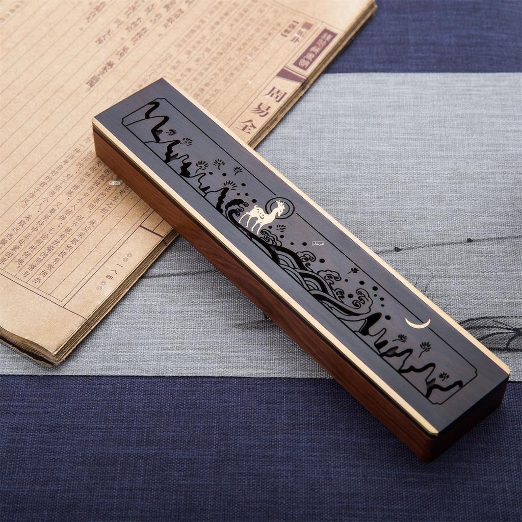 Zen-Style Wooden Incense Burner: Cultural Chinese Ornament for Home - Creative Solid Wood Stick Burner with Gift Box