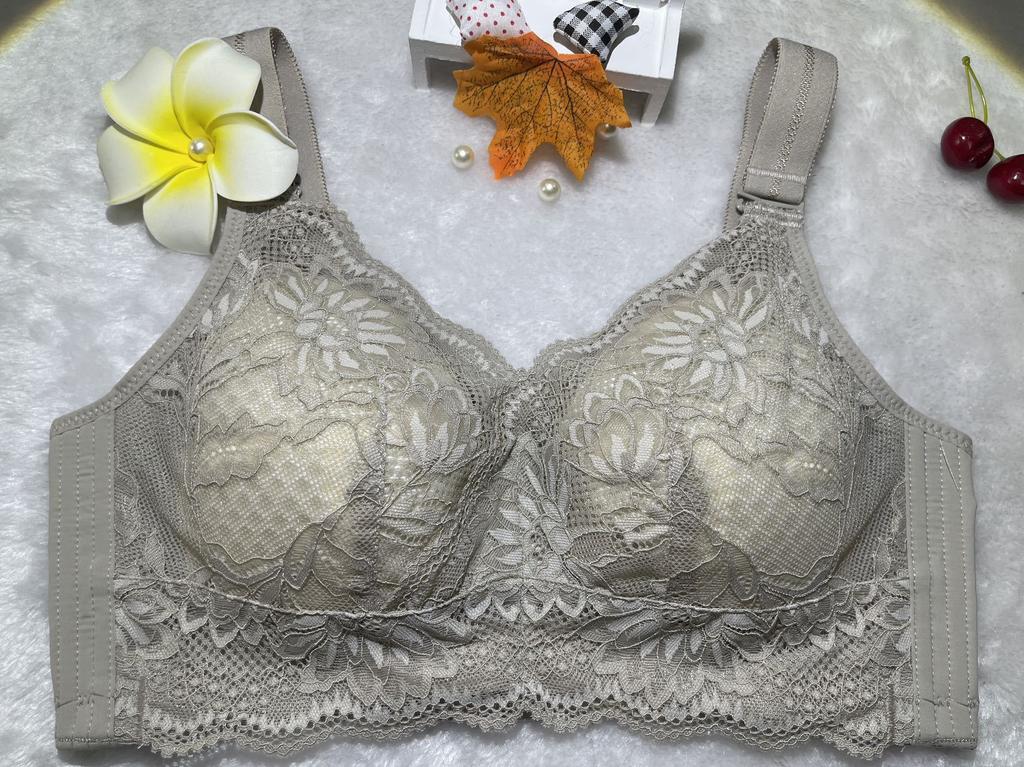 No steel rim, large chest, small lace adjustment underwear,  thin styles gather, anti-sagging upper support, large size bra cover
