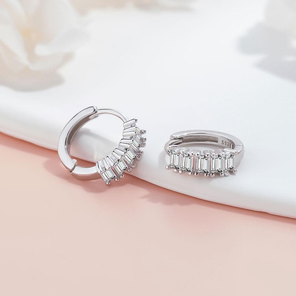 925 Ayar Gümüş Küp Şeker Küpeler, Üst Düzey Süper Işıltılı Kare Pırlanta Kulak Tokaları Ins Niş Zarif Küpeler