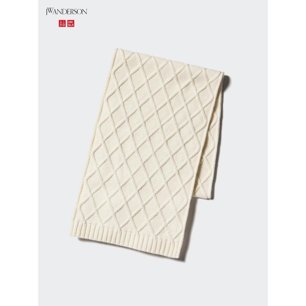 

Uniqlo Japan Heattech Diamond Stitch глушитель 01 OFF WHITE/ONE SIZE