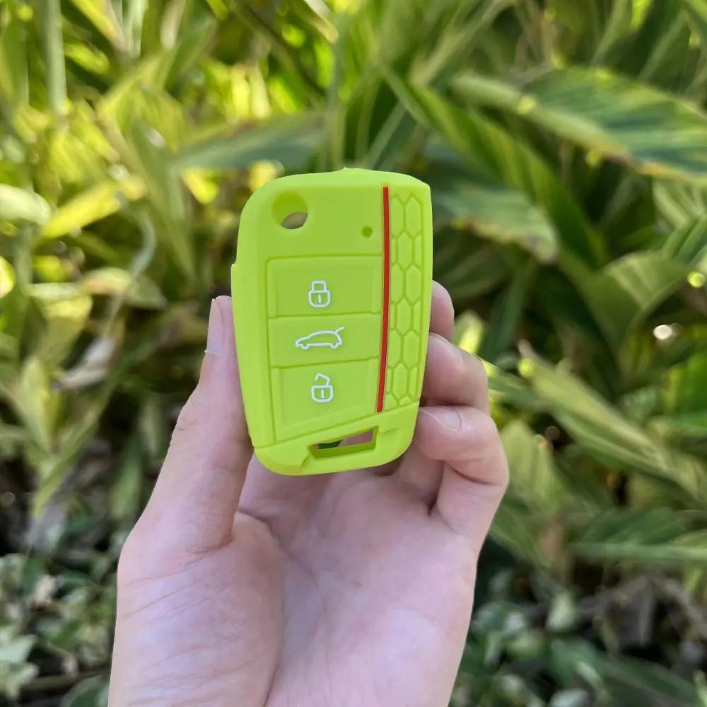 3 Button Silicone Car Key Case Cover for Volkswagen VW Polo Golf 7 MK7 for Skoda Octavia Combi SEAT Leon Ibiza CUPTRA Keychain