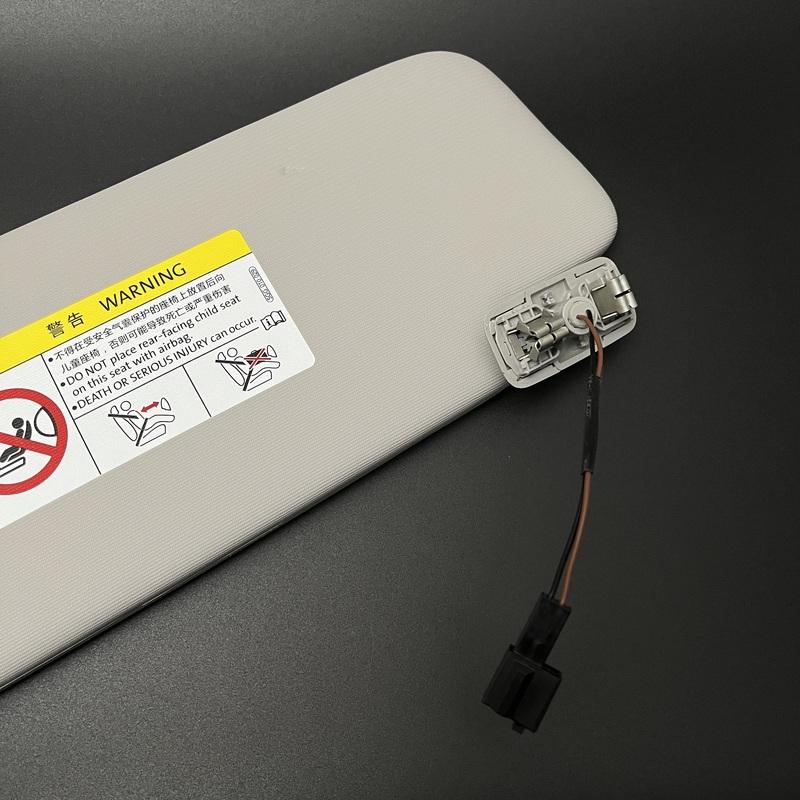 For Skoda Superb 2016- Original Grey Color Car Sun Visor Front Windshield 5GG857551 5GG857552Car Interior Parts