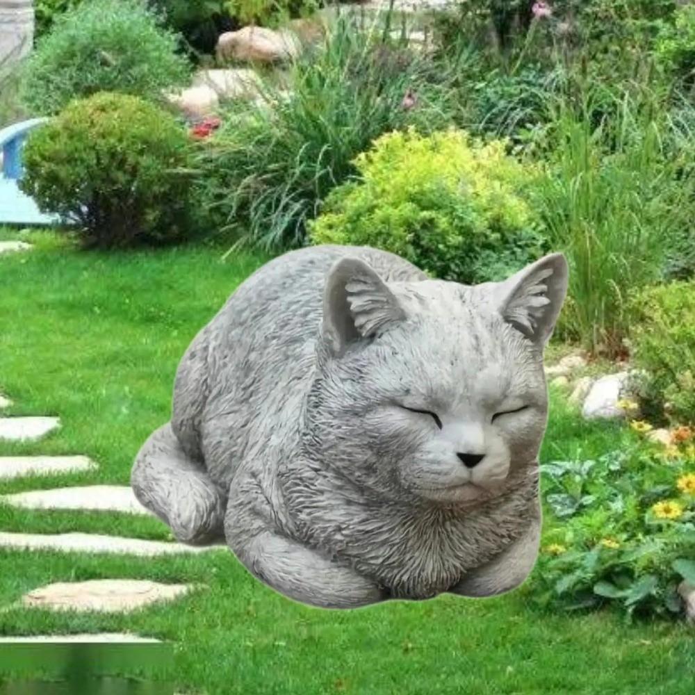 Cat Ornament Resin Cat Statue Realistic Cartoon Cat Sculpture Unique Animal Figurines Home Decor