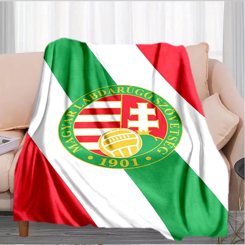 Ungarisches Fußball-Emblem-Decke Geeignet für Sofas, Betten, Büros und Camping - Perfektes Geschenk für Halloween Weihnachten