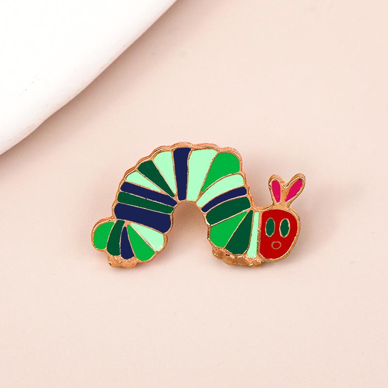 Funny Vegetable Worm Strawberry Drip Oil Brooch – Cartoon Fashion Metal Badge