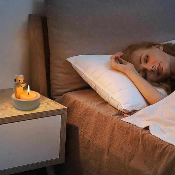 Cute Kitten Candle Holder Warming Paws Cartoon Candle Holder Funny Creative Lovely Scented Heat Resistant Crafts Home Decoration