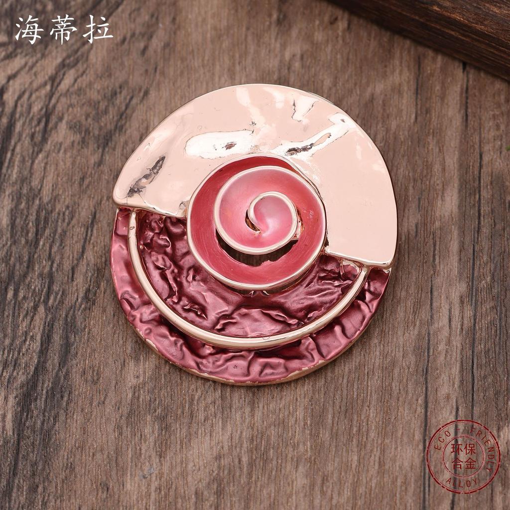 New Round Geometric Compass Magnetic Brooch, Retro Compass Ladies Party Versatile Multifunctional Brooch