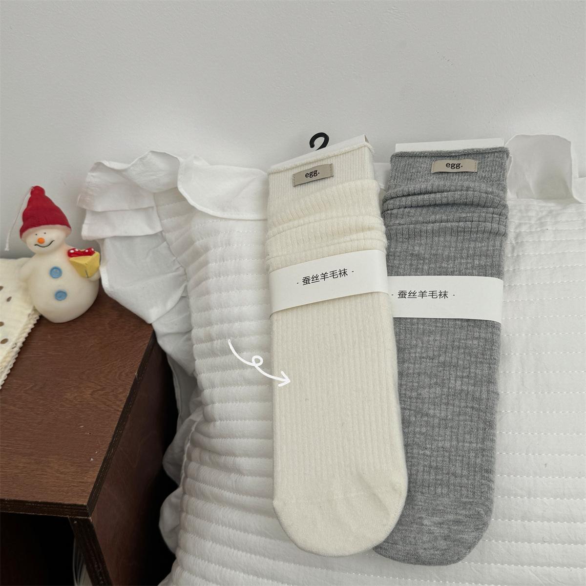 

Носки с отворотом, носки из шелка и шерсти для осени и зимы, однотонные, универсальные носки до середины икры для женщин 1 pair молочный белый