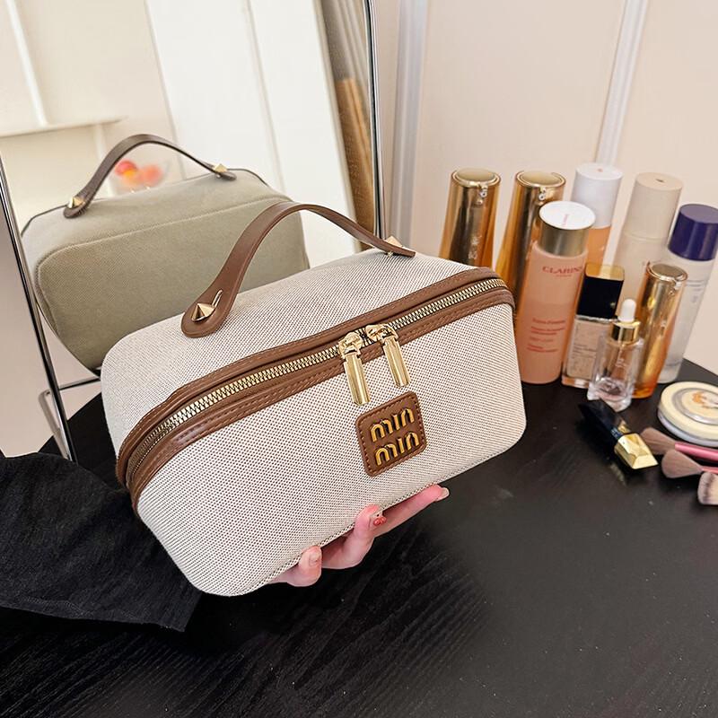 OEING Portable Toiletry Bag