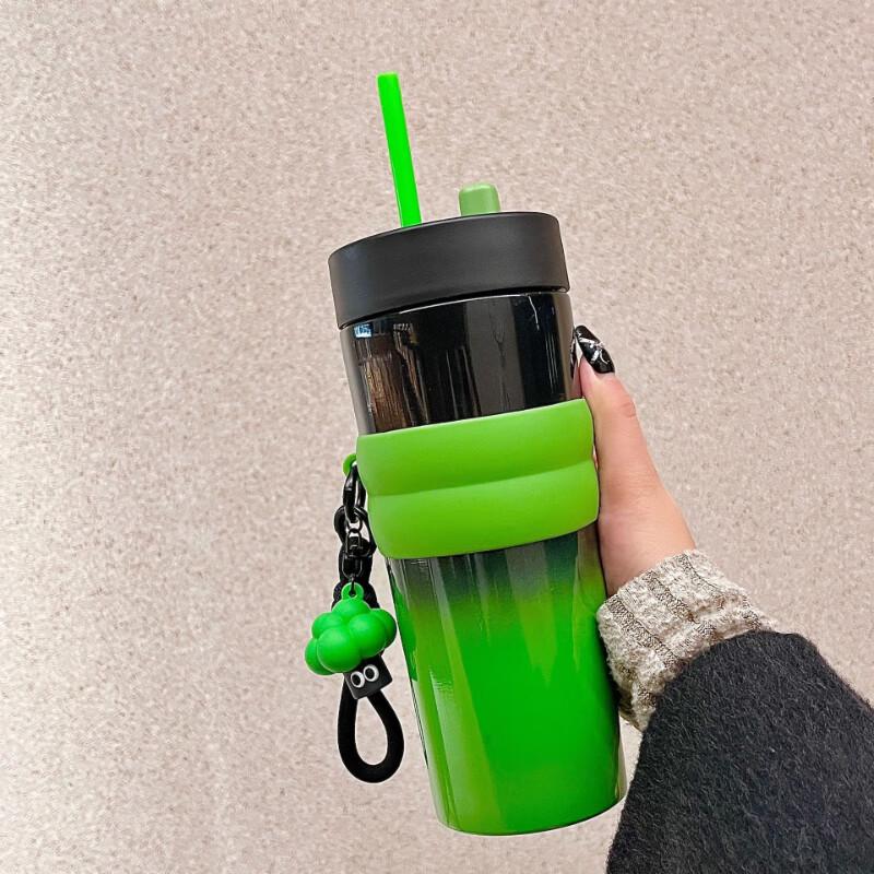 

Insulated Stainless Steel Straw Tumbler