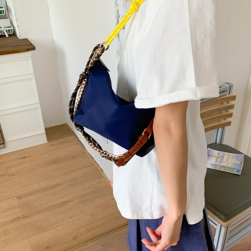 New Contrasting Color Lunch Box Bag Niche Design Mobile Phone Bag Retro Commuter Handbag Shoulder Armpit Messenger Bag