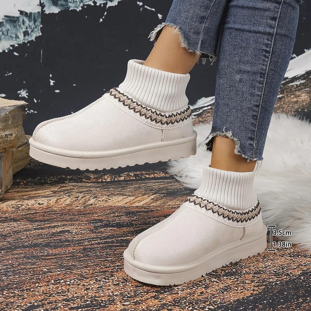 Warm Knitted Snow Boots Women's round Toe Cotton Boot Thick Bottom Platform Rubber Sole Winter Fashion Korean Style Booties