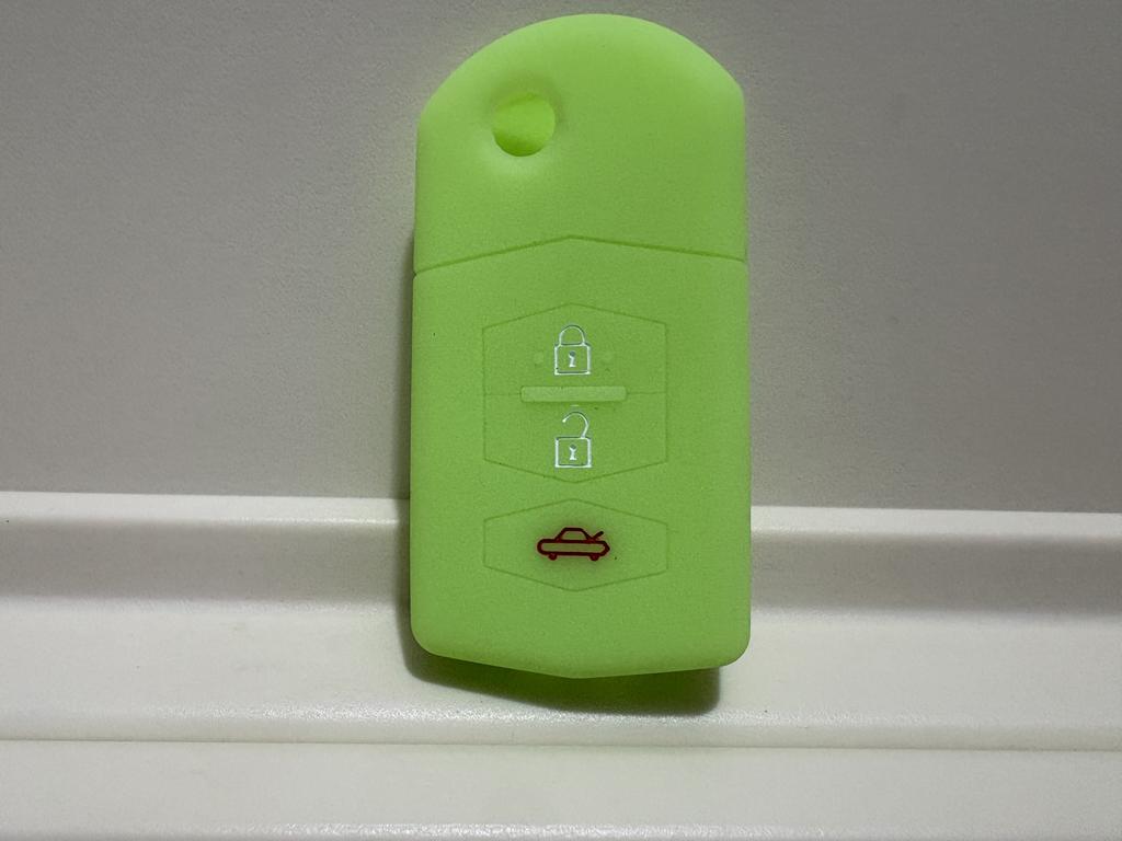 New 3 Buttons Remote Silicone Car Key Cover Case For Mazda 2 3 5 6 8 Atenza CX5 CX-7 CX-9 MX-5 RX Keyrings Fold Flid Shell Parts