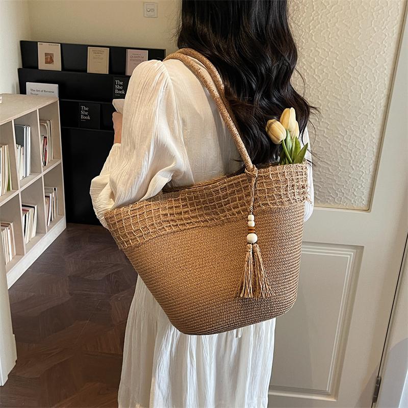 Woven Straw Tote Bag with Beaded Tassel and Open Top Design for Summer Beach or Casual Daily Use