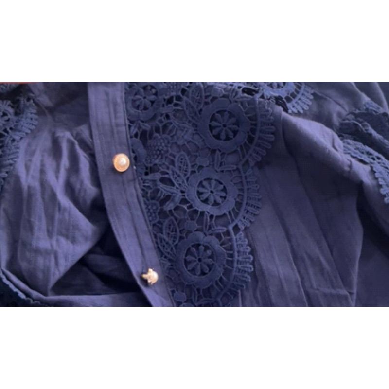 Vintage bavlněné bílé krajkové košile topy volné ležérní halenky dutá háčkovaná květinová halenka s dlouhým rukávem dámské košile Blusas 12928