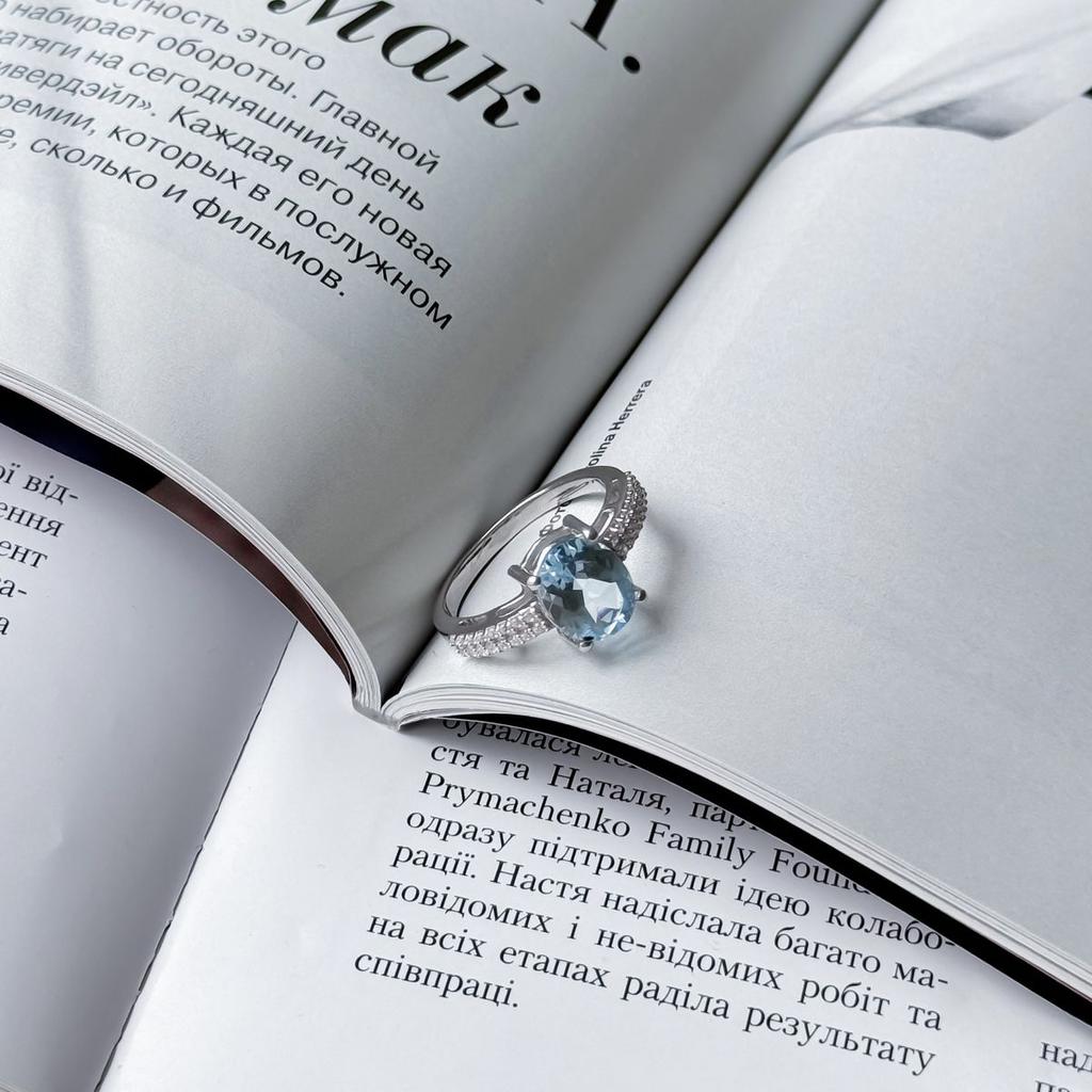Серебряное кольцо с натуральным топазом 3.11ct, вес изделия 3,7 гр (2157700)