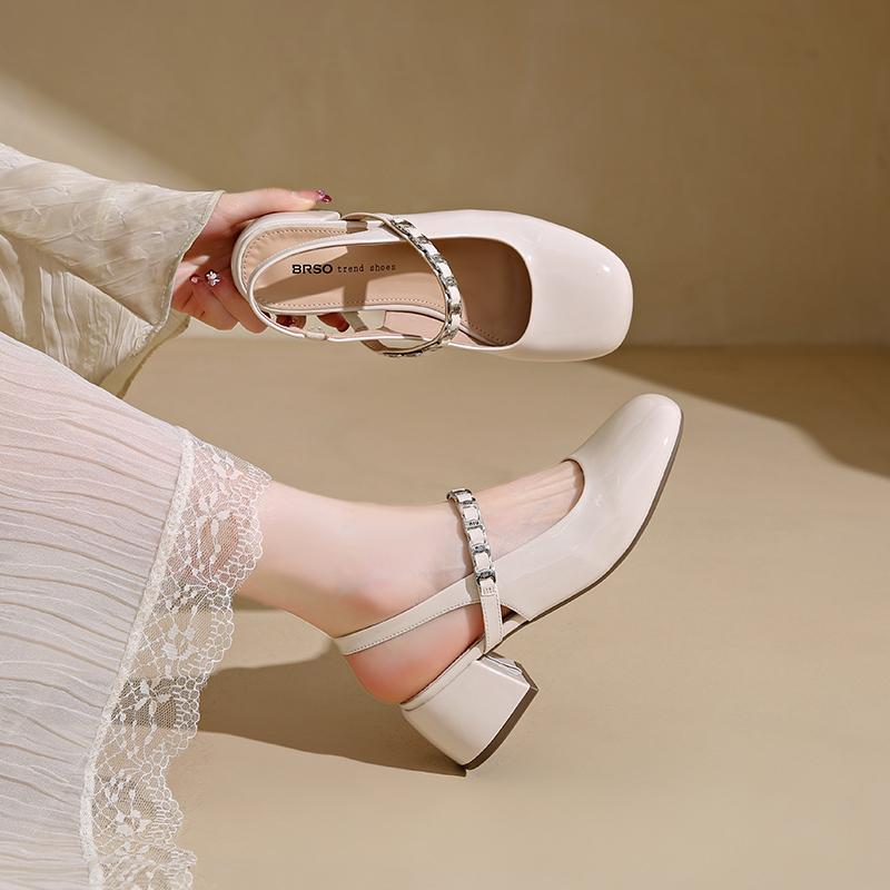 Runde Spitze Flacher Mund Blockabsatz Sandalen Mode Metallkette Baotou Mary Jane Schuhe